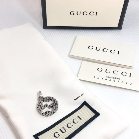 New Gucci Interlocking GG Silver Pendant Authentic - Picture 7 of 9
